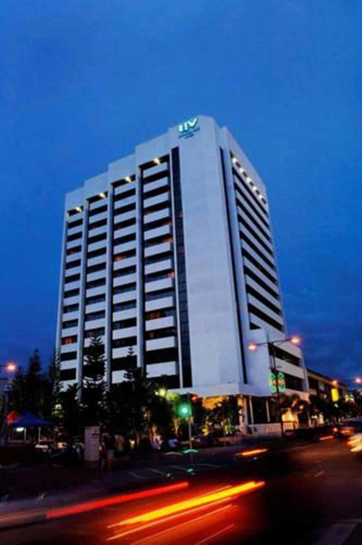 Harbour View Hotel Kuching Ngoại thất bức ảnh